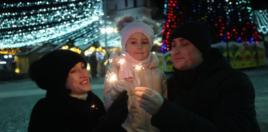 Теперь официально. Лукашенко подписал указ №1 об объявлении Года белорусской женщины