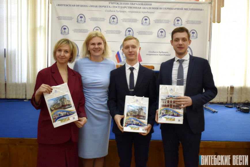 В День единения Беларуси и России более 100 студенческих лидеров аграрных вузов собрал патриотический форум в Витебске