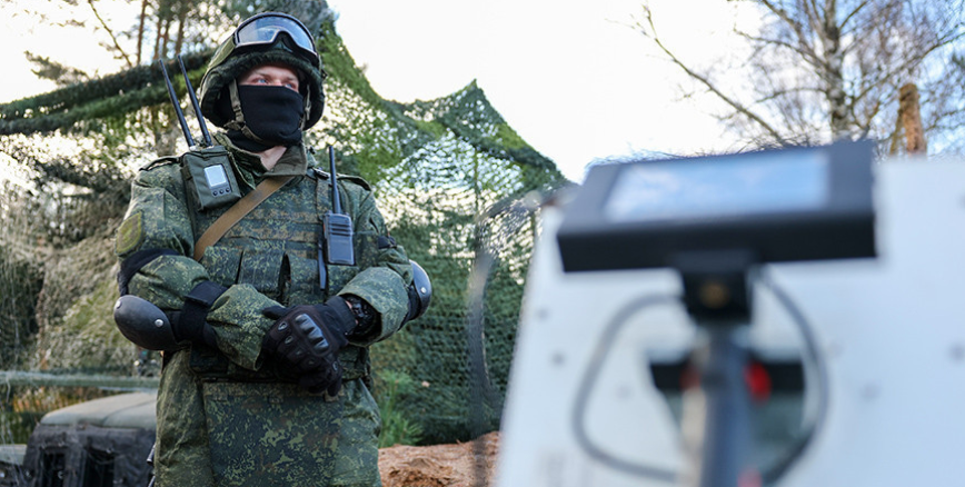 Lukashenko: Strong army has always been the guarantee of Belarus’ peaceful future