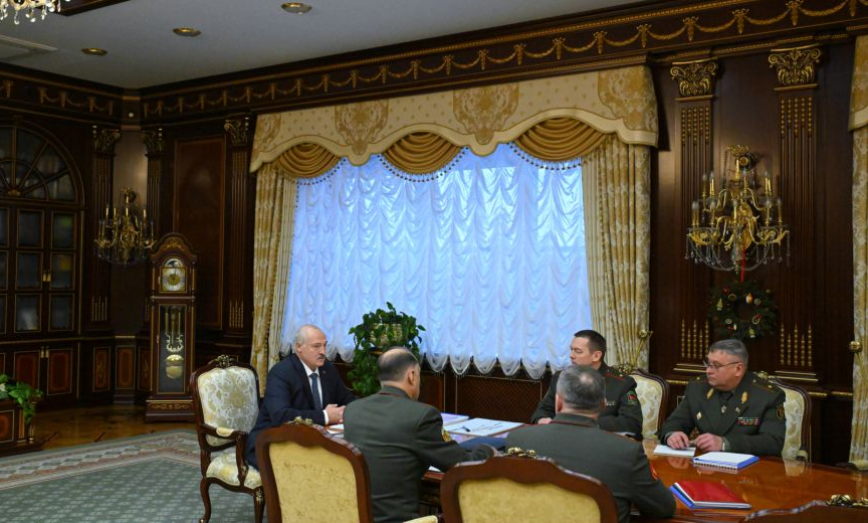 Lukashenko: Situation around Belarus is not becoming calmer