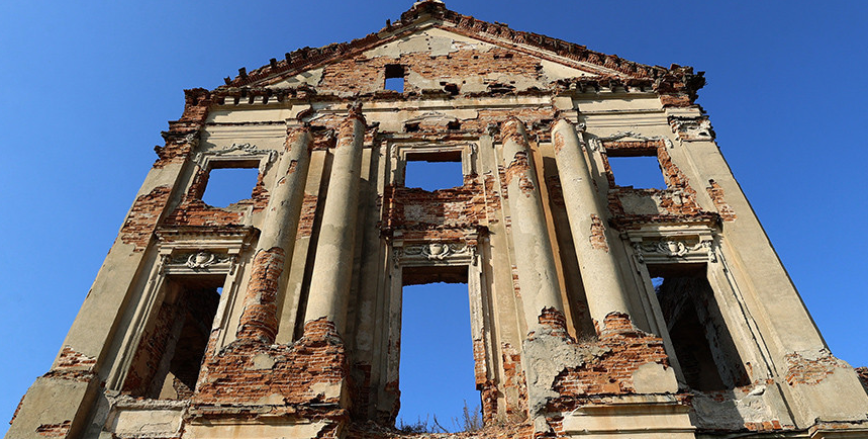 Belarusian state program aims to restore castles, digitize culture by 2030