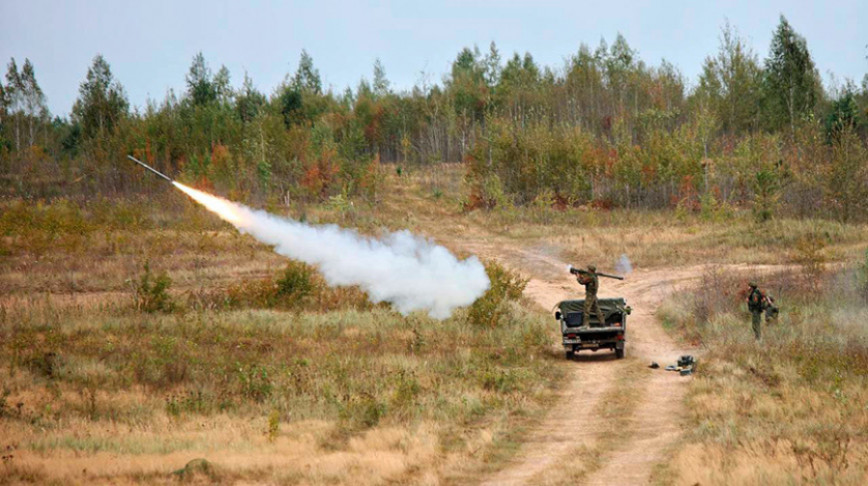 Soldiers repulse aerial attack during Zapad 2025 exercise in Belarus