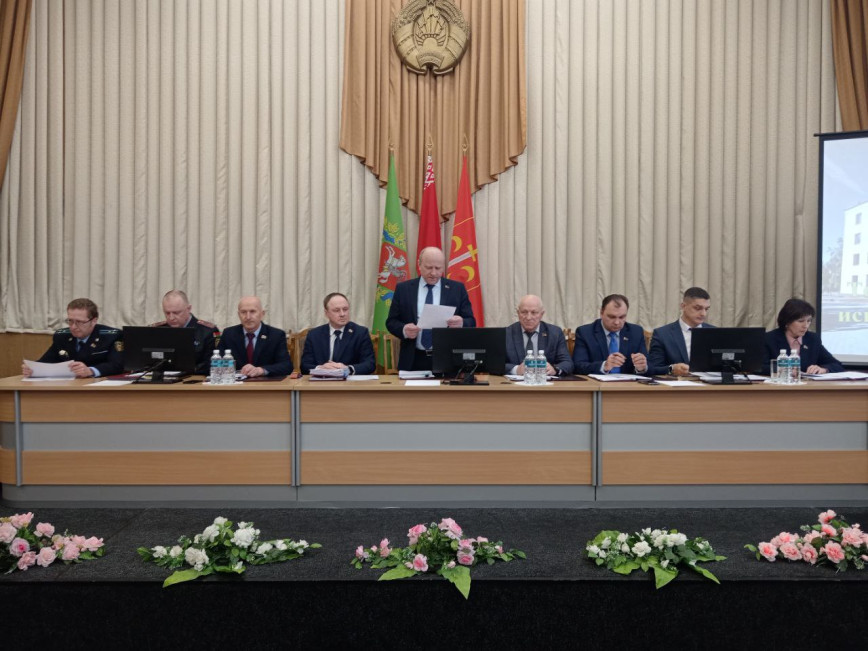 Благоустройство района и подготовку к весеннему севу обсуждают сегодня в Толочине