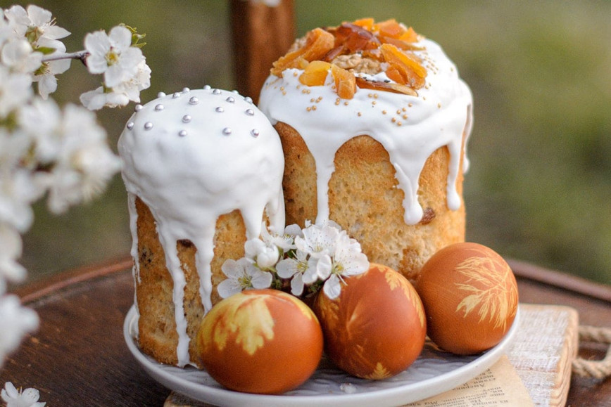 Паважаныя жыхары і госці Талачынскага раёна! Прыміце сардэчныя віншаванні са светлым святам Вялікадня па грыгарыянскім календары!