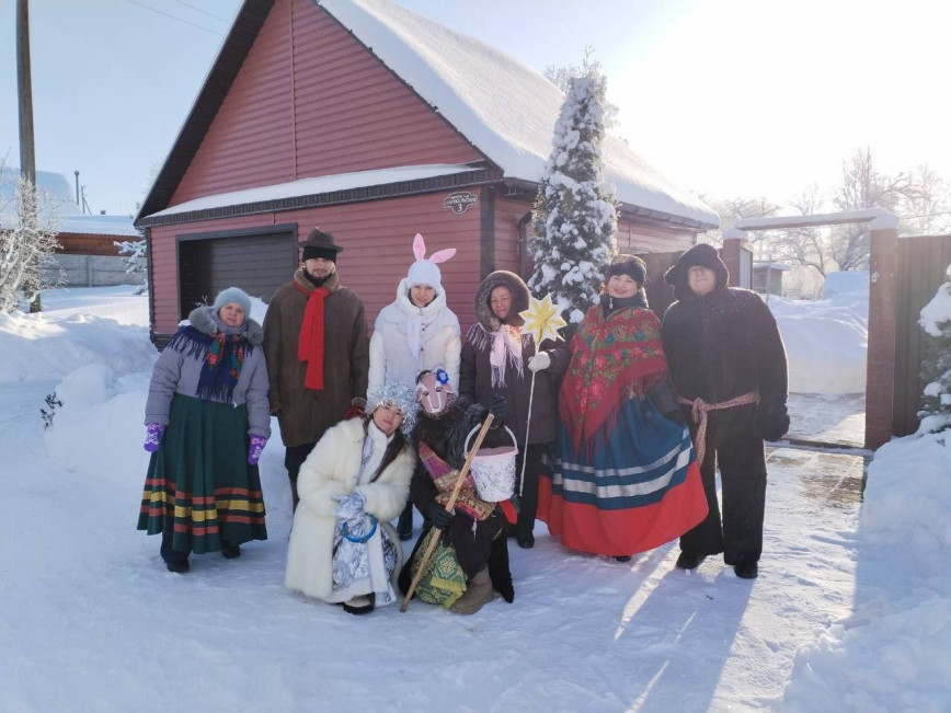 Святкі-калядкі ажылі ў Каханава!