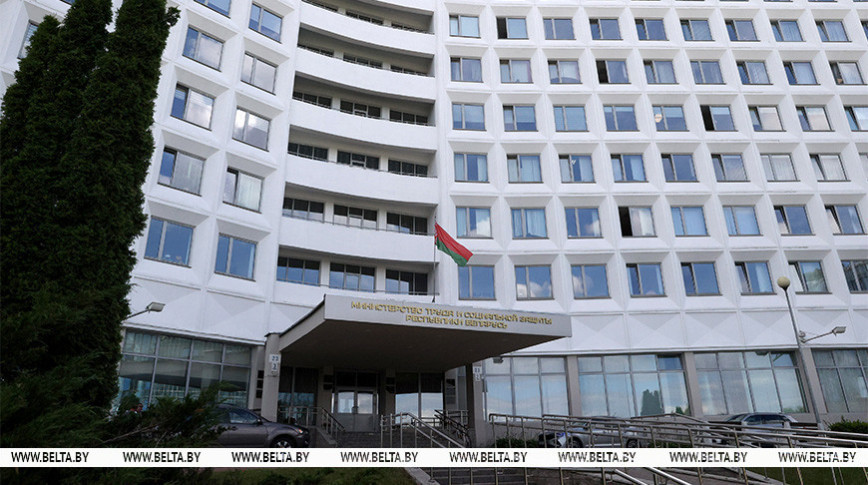 У Беларусі скарэкціраваны пералік забароненых для падлеткаў работ